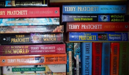 Pourquoi il faut lire Terry Pratchett